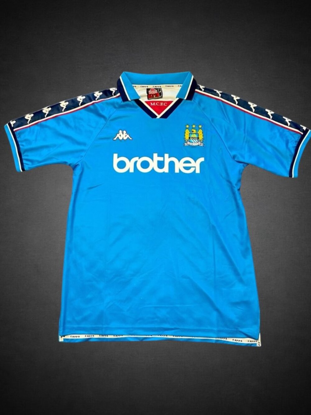 1997/98 retro Manchester city home kit. Brand new with tags